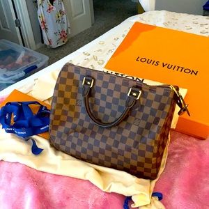 Authentic LV Speedy 30